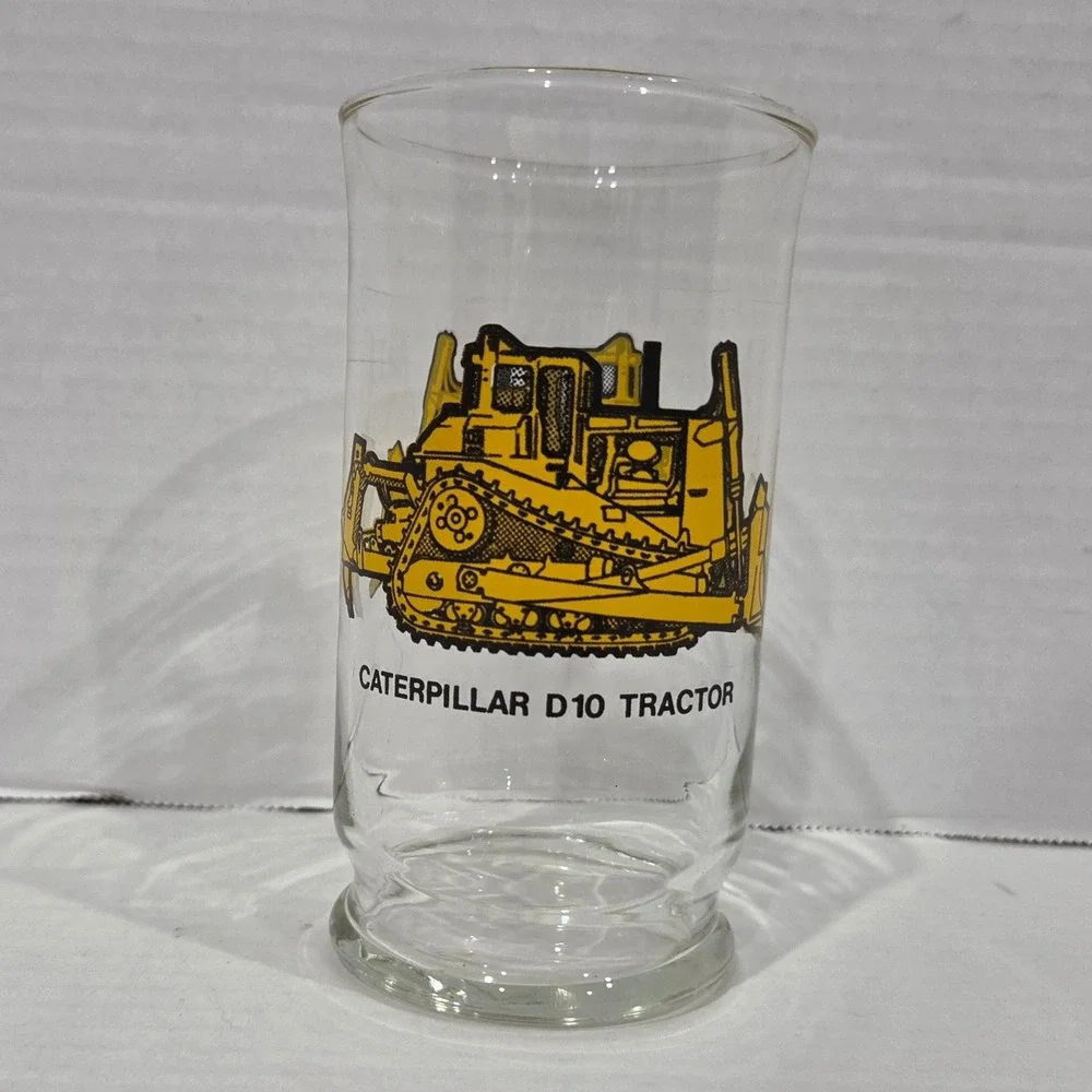 Vintage Caterpillar D10 Tractor Drinking Glass Clear Tumbler 5 Inch Tall